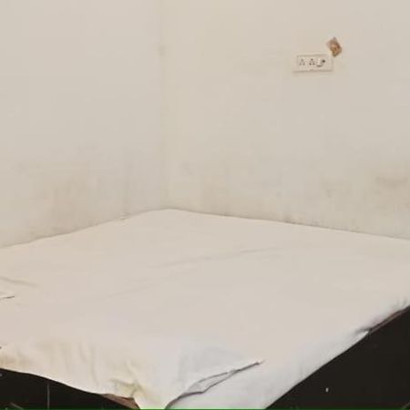 Hotel Vaibhav Sadan Dharmsala Ayodhya Esterno foto