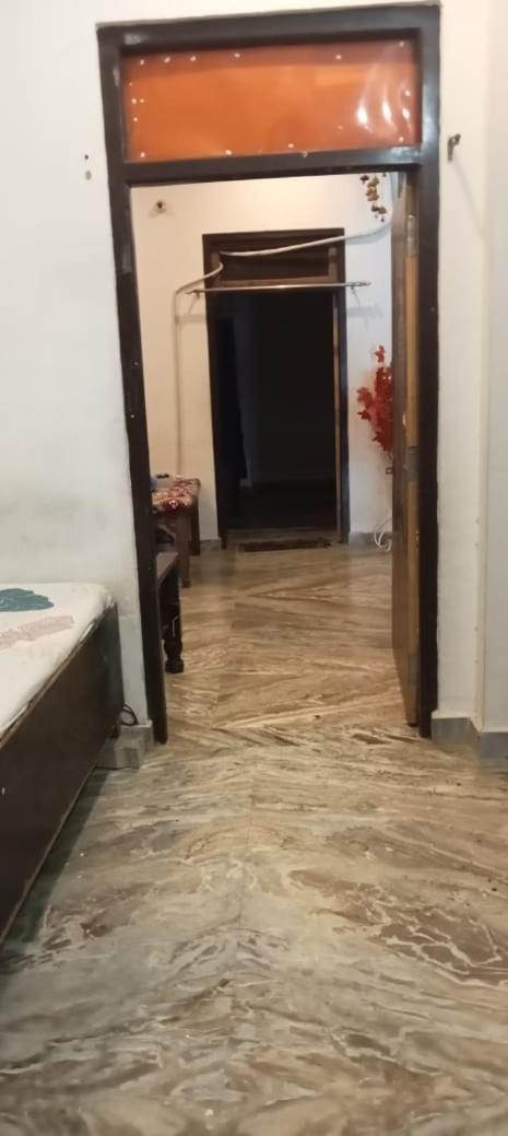 Hotel Vaibhav Sadan Dharmsala Ayodhya Esterno foto